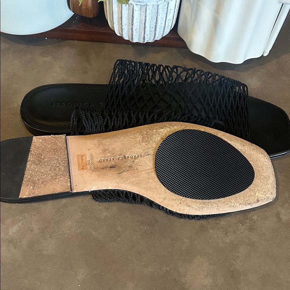 Veronica Beard Black Mesh Martina Slide Sandals Sz 9 - Picture 3 of 8